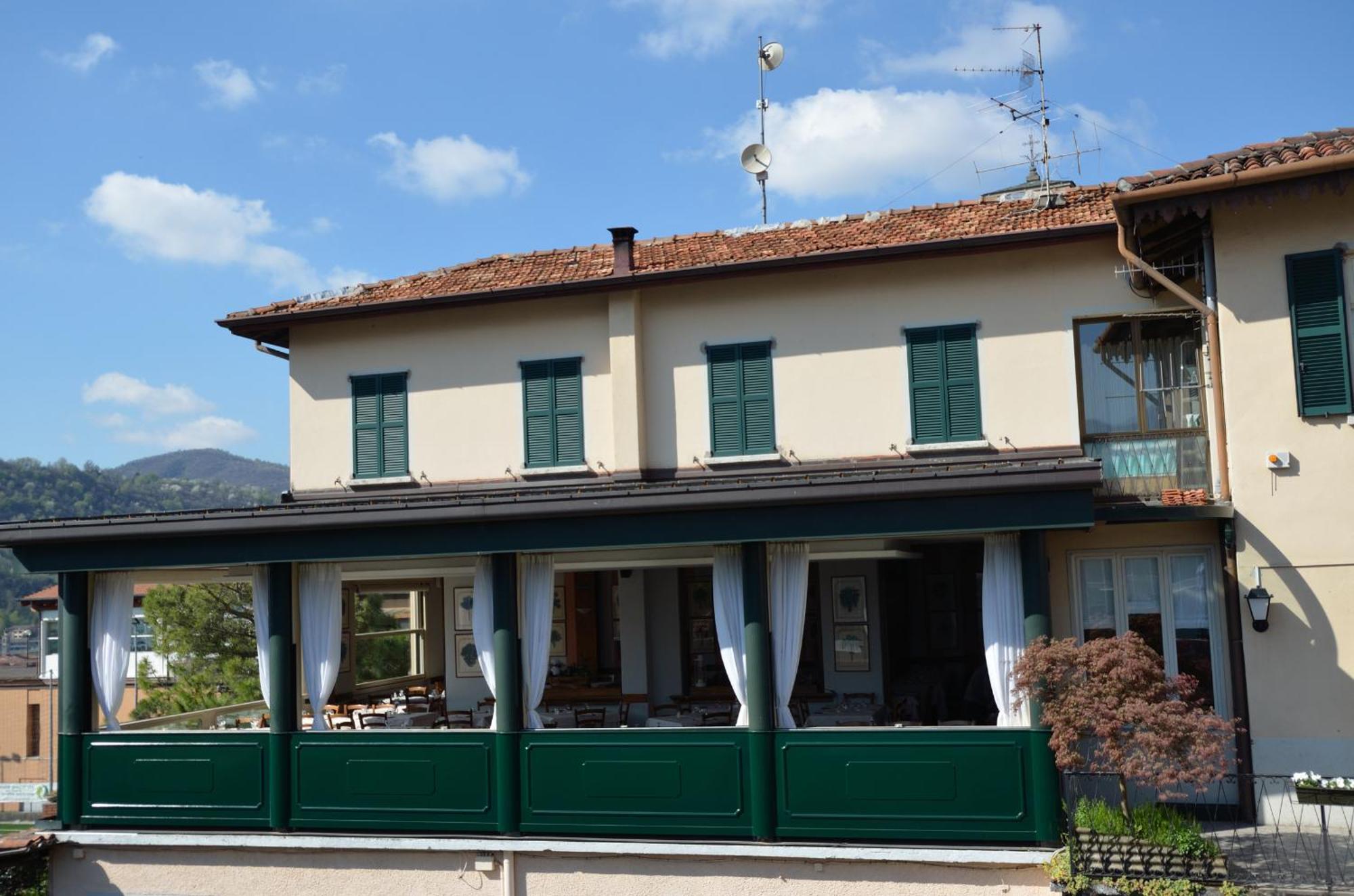 Albergo Della Torre Cernobbio Exterior foto